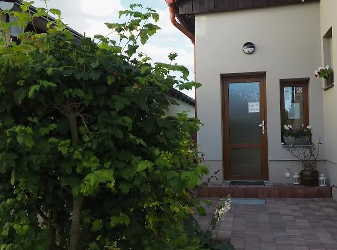U Vaclava - 7 Minut Od Letiste Vaclava Havla - Parkovani Zdarma Apartment *