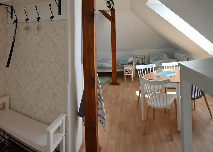 U Vaclava - 7 Minut Od Letiste Vaclava Havla - Parkovani Zdarma Apartment