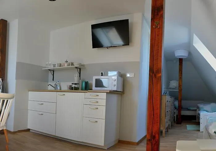 Apartment U Vaclava - 7 Minut Od Letiste Vaclava Havla - Parkovani Zdarma *